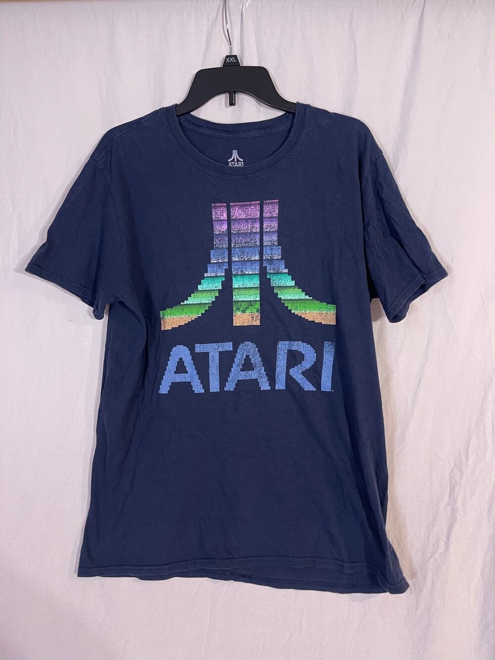 Mens large Atari graphic tee